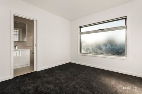 Property photo of 2/10 North Crescent Heidelberg West VIC 3081