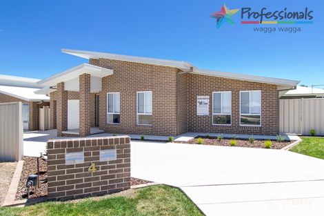 1/4 Mulberrygong Ct, Gobbagombalin, NSW 2650