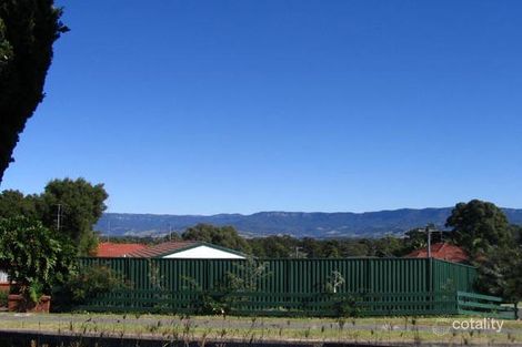 41 Lake Entrance Rd, Oak Flats, NSW 2529