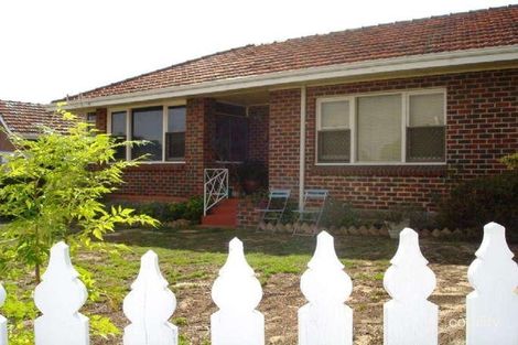 2 Glenelg St, Mount Hawthorn, WA 6016