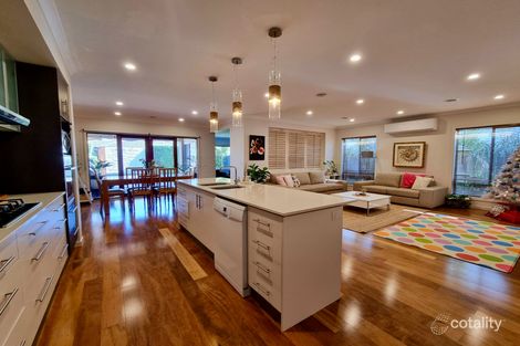 Property photo of 19 Fairthorne Street Keysborough VIC 3173