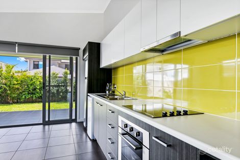 Property photo of 18 Hideaway Street Birtinya QLD 4575