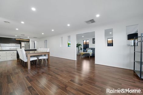 Property photo of 63 Moorookyle Avenue Tarneit VIC 3029