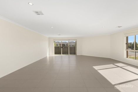 Property photo of 205 Jabanungga Avenue Ngunnawal ACT 2913