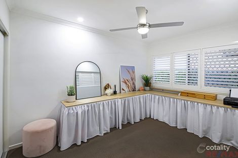 Property photo of 10 Tea Tree Court Little Mountain QLD 4551