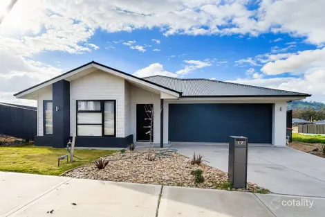 17 Pierson Ave, Leneva, VIC 3691
