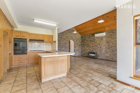 Property photo of 15 McDonald Grove West Lakes SA 5021