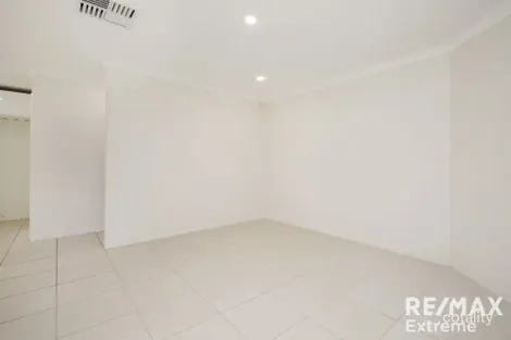 Property photo of 107 Mowbray Square Clarkson WA 6030