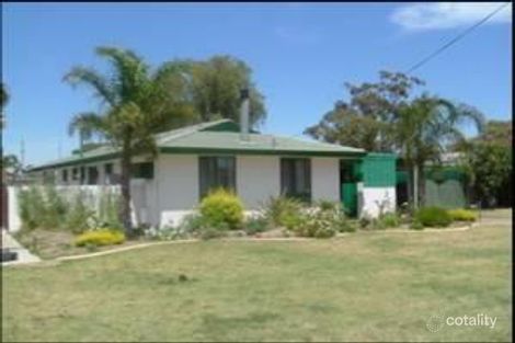 Property photo of 8 Quandong Place Pinjarra WA 6208