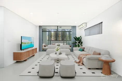 7/87 Hughes St, Cabramatta, NSW 2166