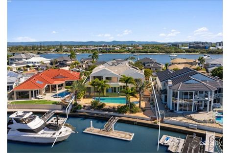 Property photo of 11 Excalibur Court Paradise Point QLD 4216
