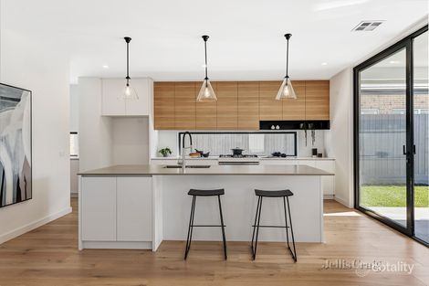 Property photo of 5 Marston Street Bentleigh VIC 3204