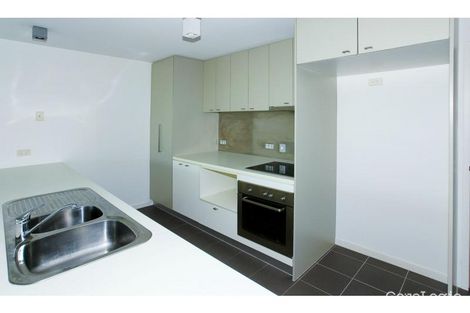 Property photo of 202/25-33 Dix Street Redcliffe QLD 4020