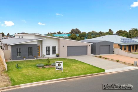 Property photo of 23 Parsons Crescent Yarrawonga VIC 3730