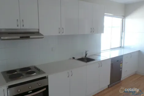 4/7 Hilary St, The Gap, QLD 4825