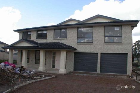 9 Busch Pl, St Helens Park, NSW 2560