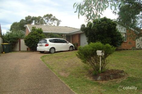 Property photo of 21 Mackillop Crescent St Helens Park NSW 2560