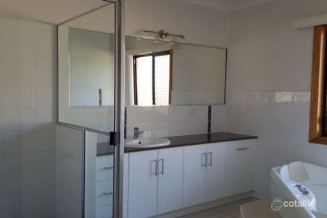 Property photo of 30 Windmill Crossing Mount Pleasant QLD 4740