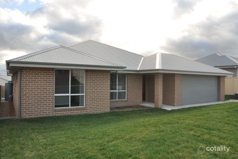 5 Cassidy Way, Kelso, NSW 2795