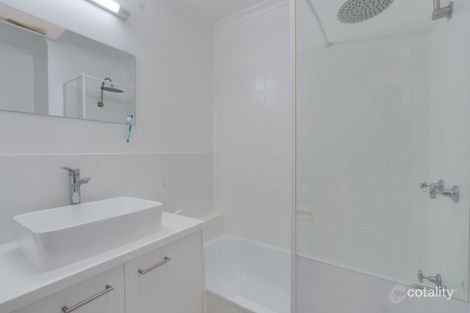 Property photo of 12/63 Olsen Avenue Labrador QLD 4215