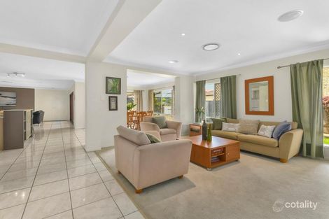 Property photo of 53 Raynbird Place Carseldine QLD 4034