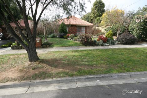 25 Rosemary Ave, Croydon Hills, VIC 3136