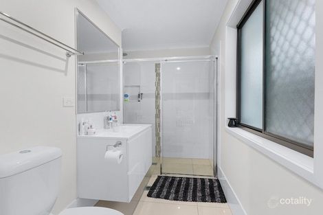 Property photo of 50 Wyperfeld Crescent South Ripley QLD 4306