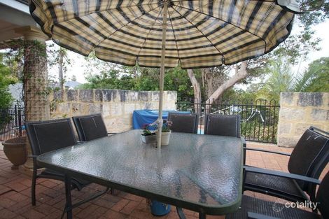 Property photo of 46 Wichmann Road Attadale WA 6156