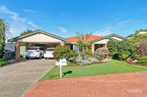 4 Royal Melbourne Ave, Connolly, WA 6027