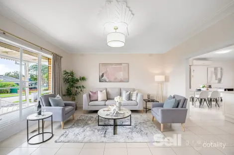 Property photo of 11 Webb Avenue Springvale VIC 3171