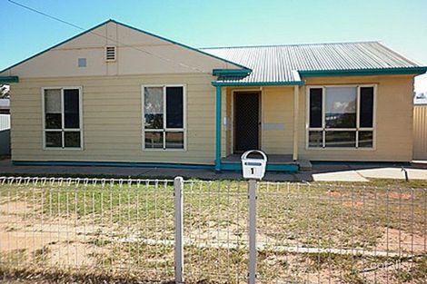 1 Russell Ave, Port Augusta, SA 5700