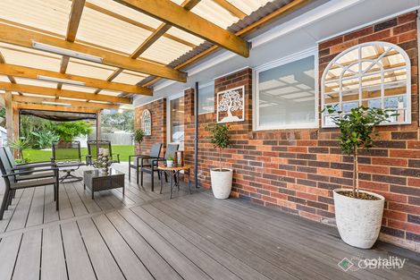 Property photo of 1 Moorhen Crescent Carrum Downs VIC 3201