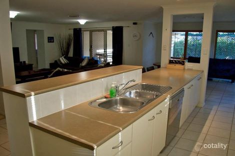 Property photo of 99 Selkirk Crescent Upper Kedron QLD 4055