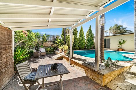Property photo of 33 Koombana Way Kallaroo WA 6025