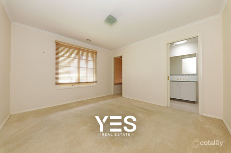 Property photo of 1A Daniher Close Berwick VIC 3806