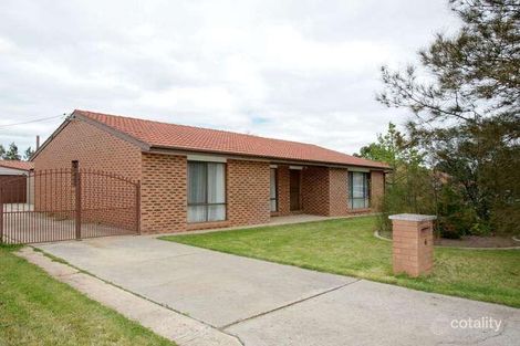 Property photo of 4 Muir Close Isabella Plains ACT 2905