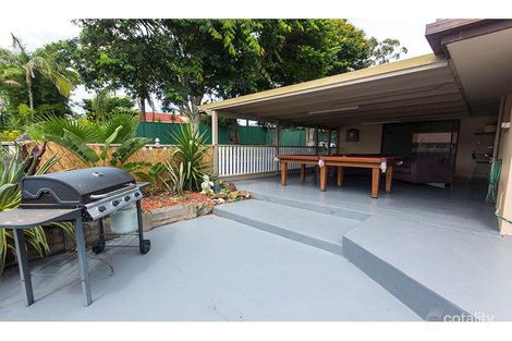 56 Alexander Dr, Highland Park, QLD 4211