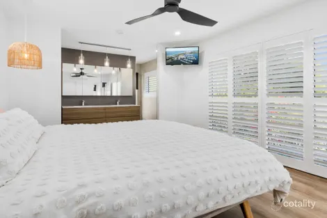 Property photo of 1/63 Montezuma Drive Burleigh Waters QLD 4220