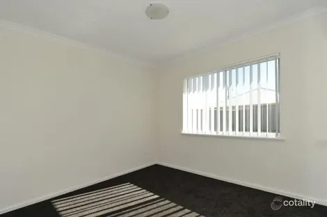 Property photo of 4 Vaucluse Way Coodanup WA 6210