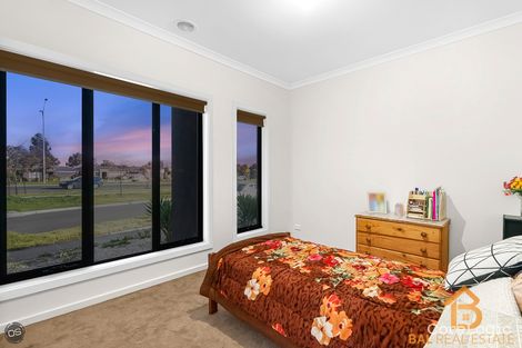Property photo of 10 Duckworth Street Truganina VIC 3029