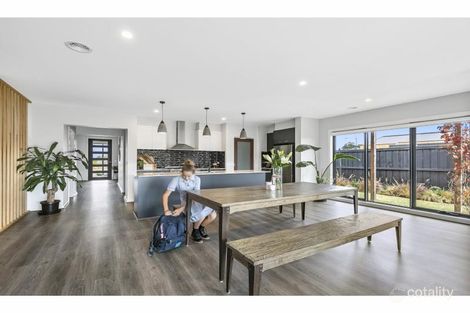 Property photo of 11 Hillside Parade Torquay VIC 3228