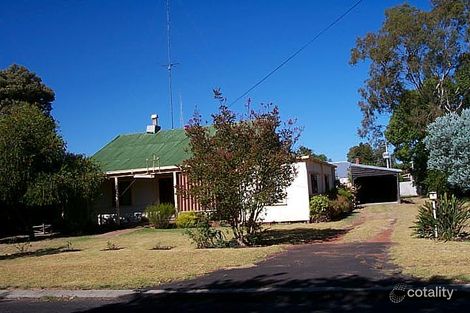 4 Knowles St, Harvey, WA 6220