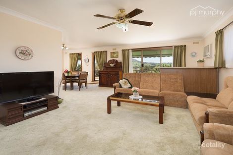Property photo of 32 Kiewa East Road Tangambalanga VIC 3691