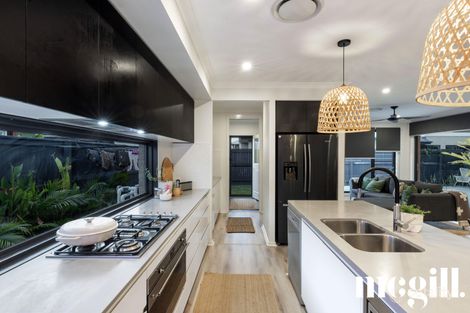 Property photo of 10 Achurch Street Palmview QLD 4553