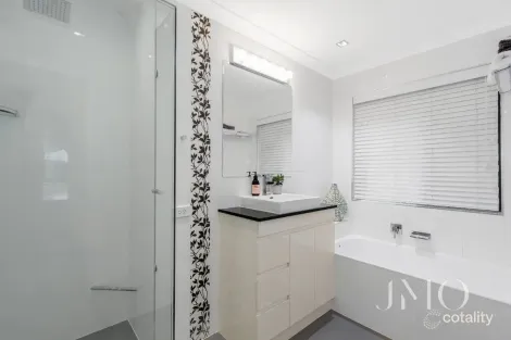 Property photo of 56 Conebush Circuit Ormeau QLD 4208