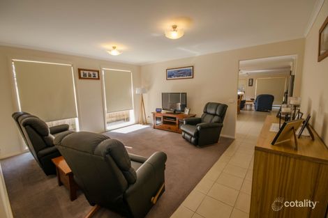 Property photo of 8 Bailey Boulevard Koo Wee Rup VIC 3981