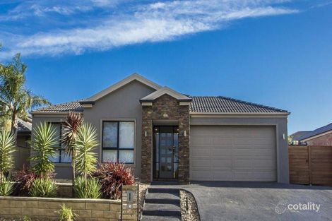 15 The Esplanade, Narre Warren South, VIC 3805