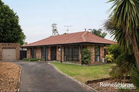3 Giles Ct, Cranbourne North, VIC 3977