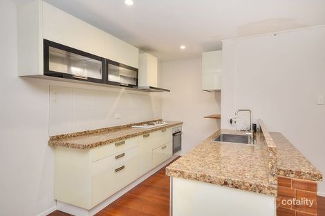 Property photo of 4/107A Frank Street Labrador QLD 4215