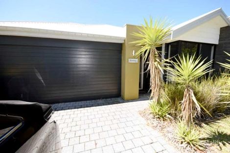 Property photo of 7 Windermere Boulevard Aveley WA 6069